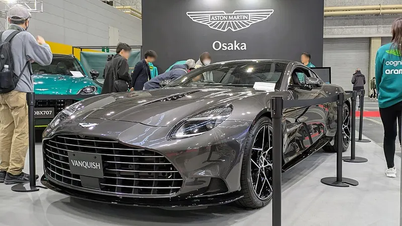 Aston Martin Vanquish