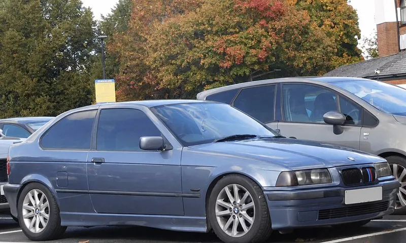 2000 BMW 328I