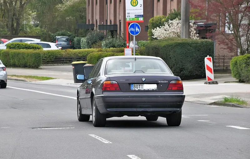 1997 BMW 740I