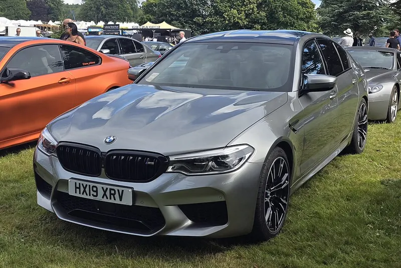 2019 BMW M5