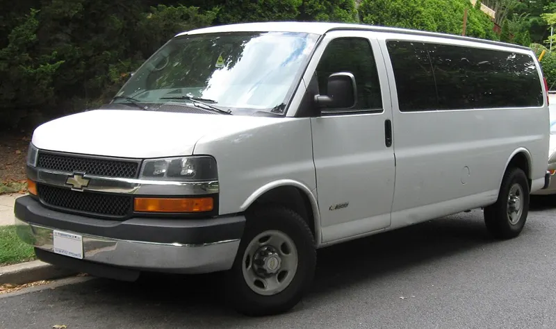 Chevrolet Express 2500