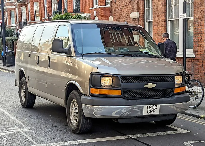 Chevrolet Express 4500
