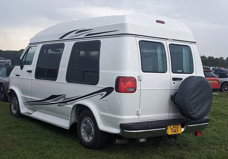 1995 Dodge B150