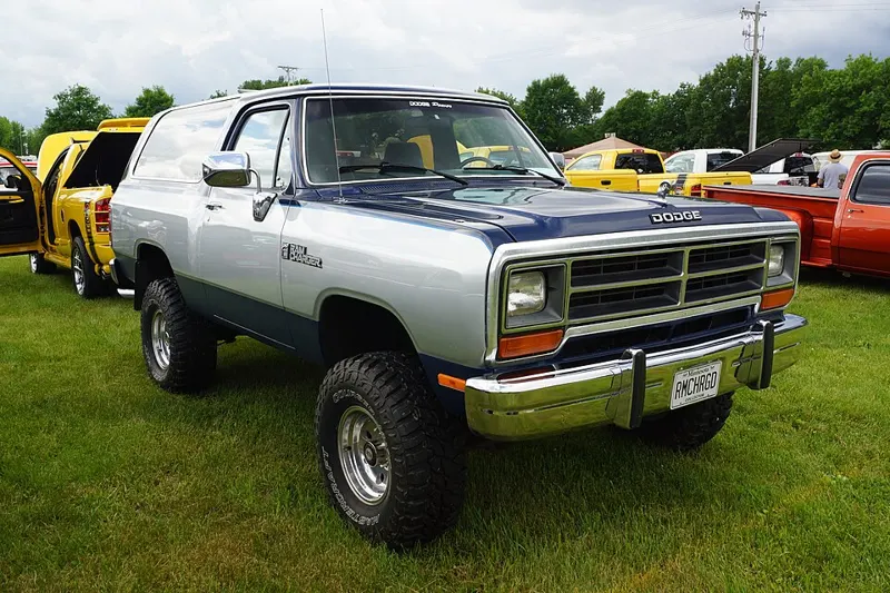 Dodge Ramcharger