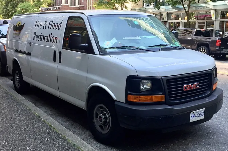 2004 GMC Savana 2500