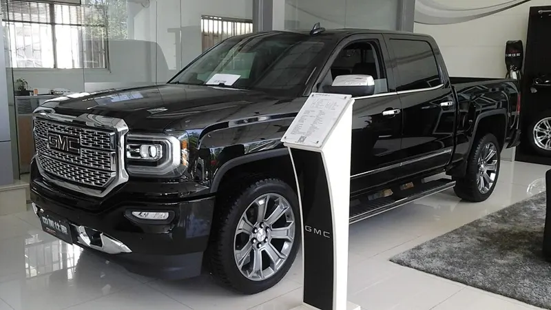 GMC Sierra