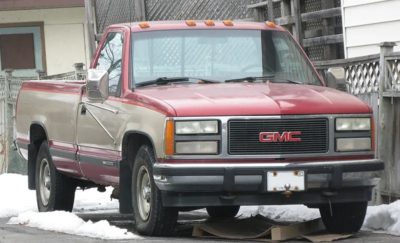 GMC Sierra Pickup