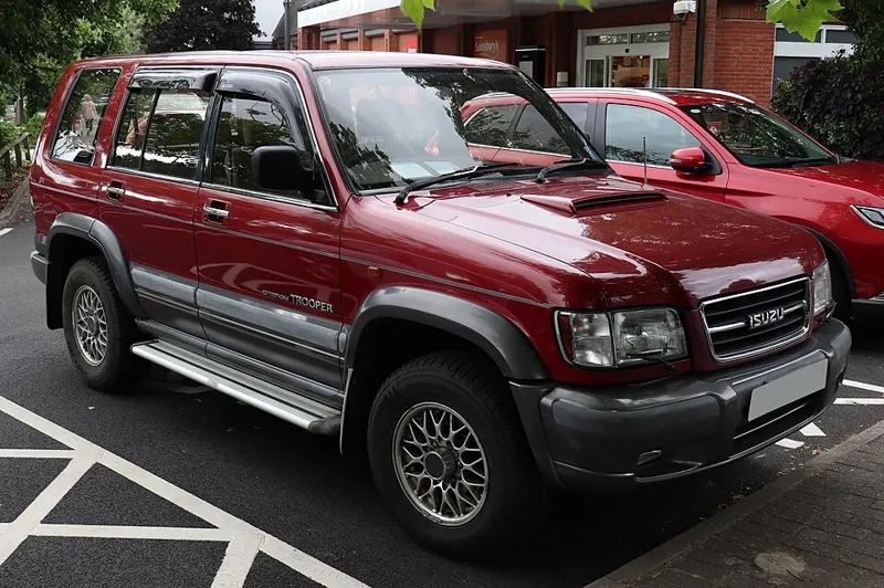 2001 Isuzu Trooper