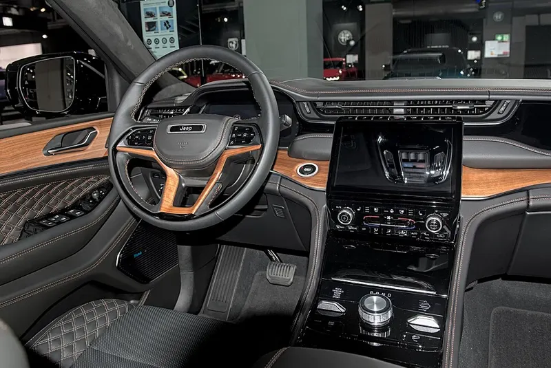 Jeep Grand Cherokee 4XE