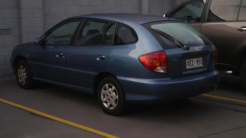2000 Kia Rio