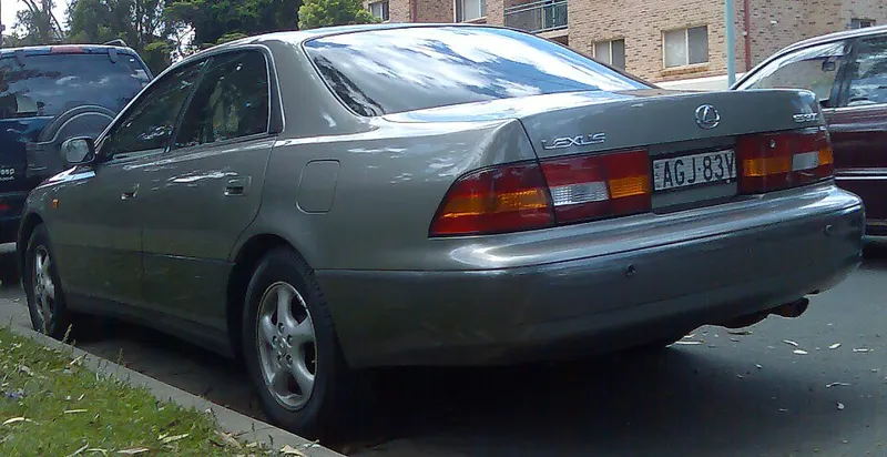 1995 Lexus ES250