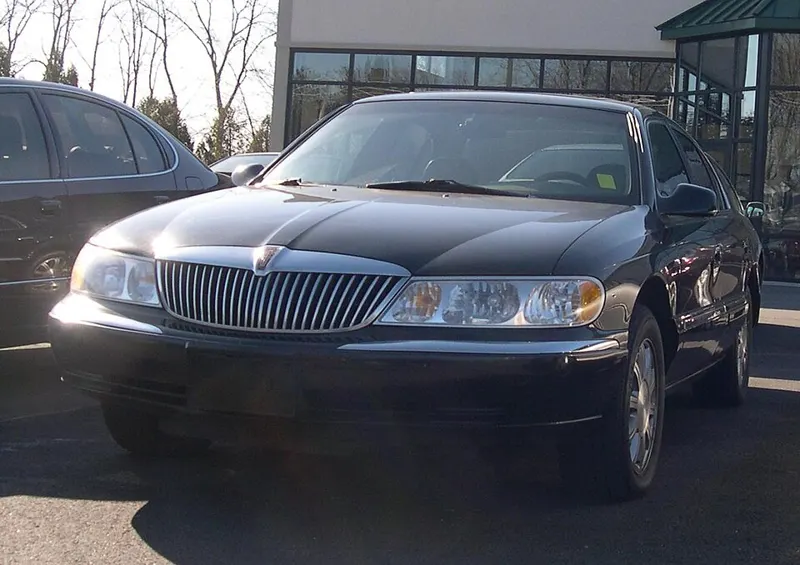 2000 Lincoln Continental