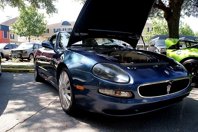 Maserati Coupe