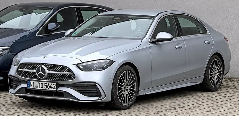 Mercedes-Benz C220