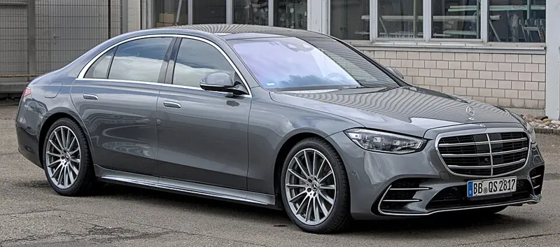 Mercedes-Benz S 560 E