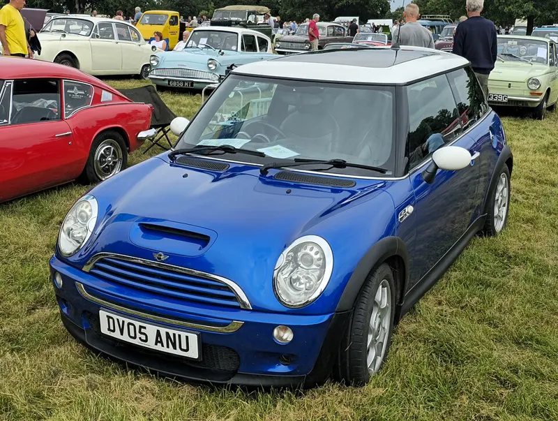 2002 MINI Cooper S