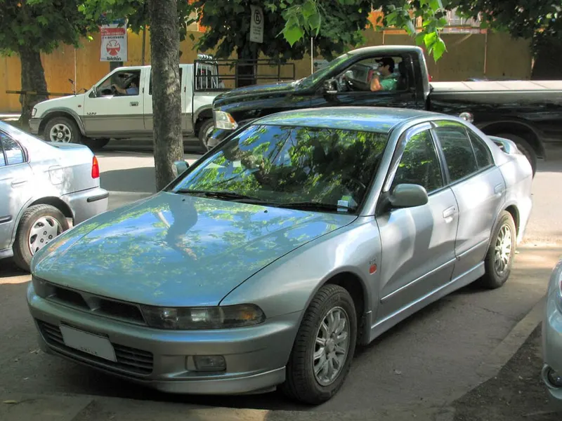 1996 Mitsubishi Galant