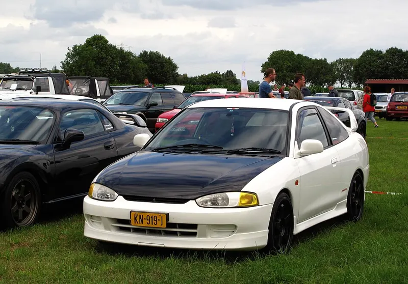 2000 Mitsubishi Mirage