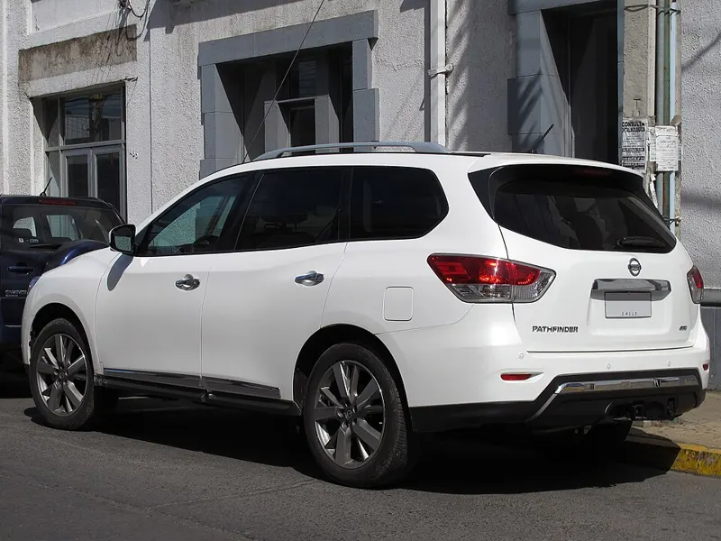 Nissan Pathfinder Hybrid