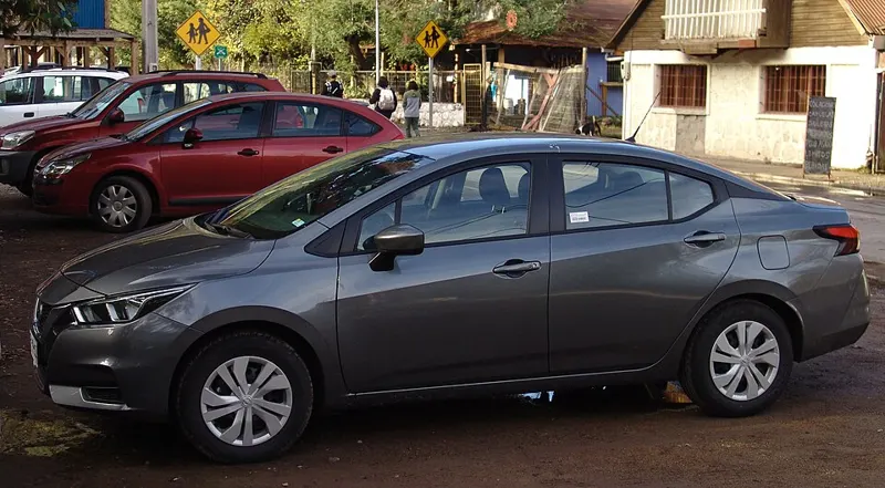 Nissan Versa