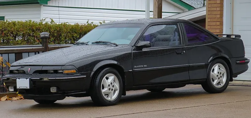 Pontiac Sunbird