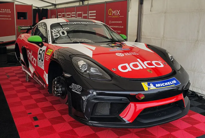 Porsche 718 Cayman GT4 Rs