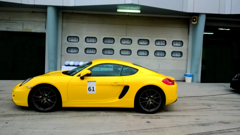 Porsche Cayman S