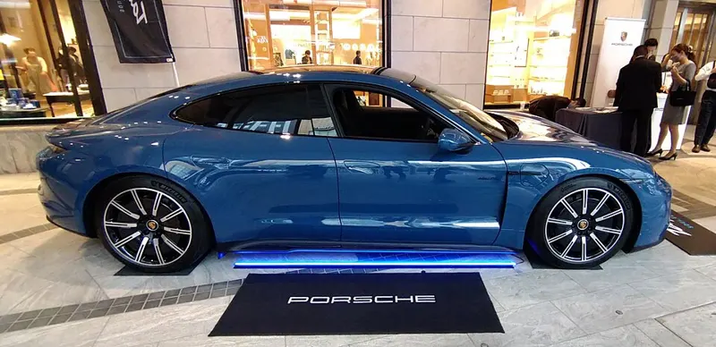 Porsche Taycan Turbo S