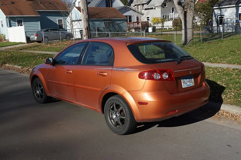 Suzuki Reno