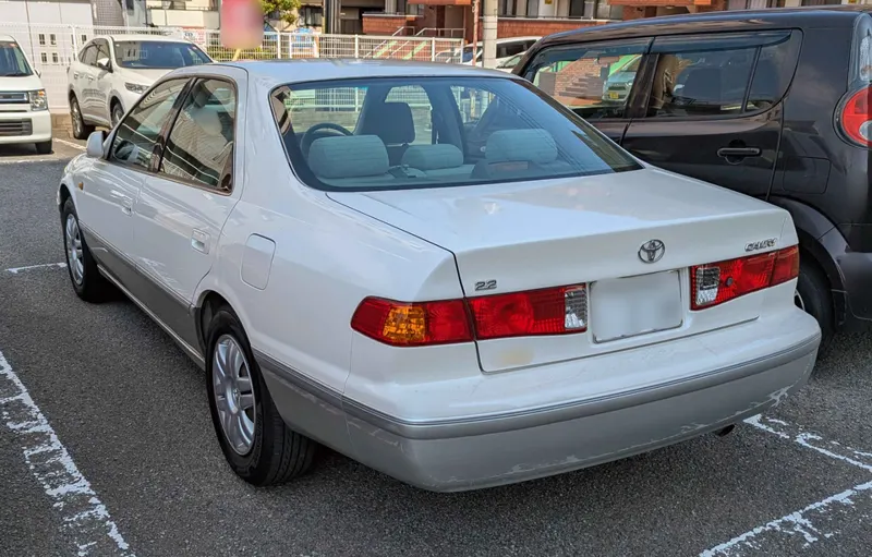 1999 Toyota Camry