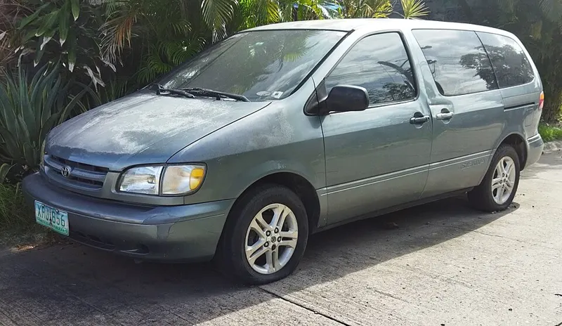 2000 Toyota Sienna