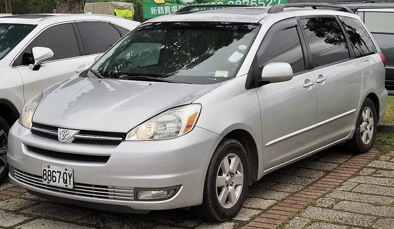 2003 Toyota Sienna