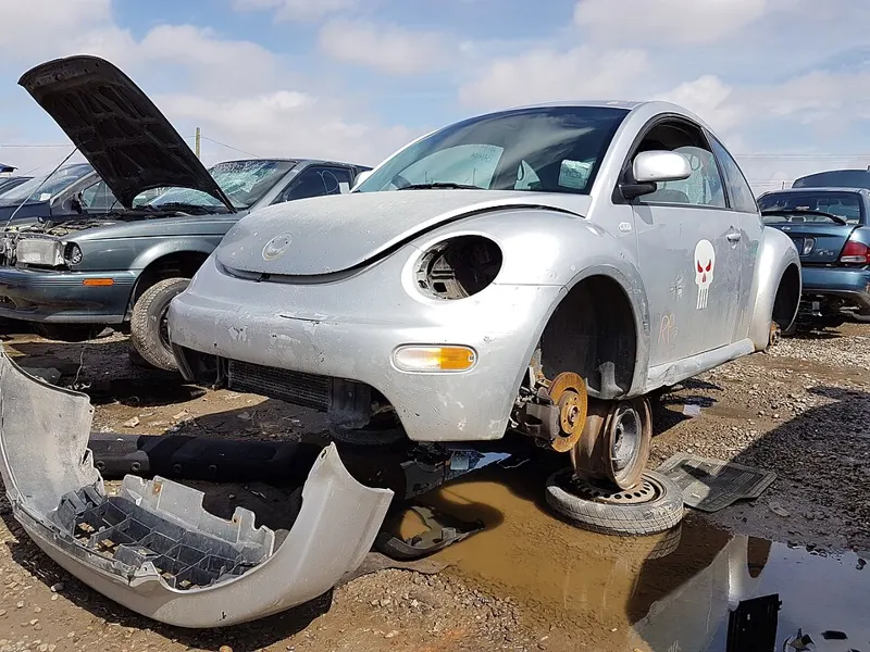 2000 Volkswagen Beetle