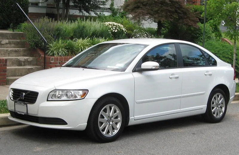 Volvo S40