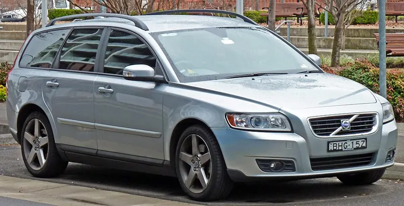 2004 Volvo V50